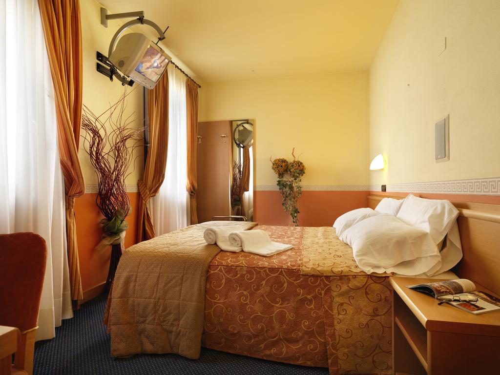 Hotel & Residence Roma Camposampiero Luaran gambar