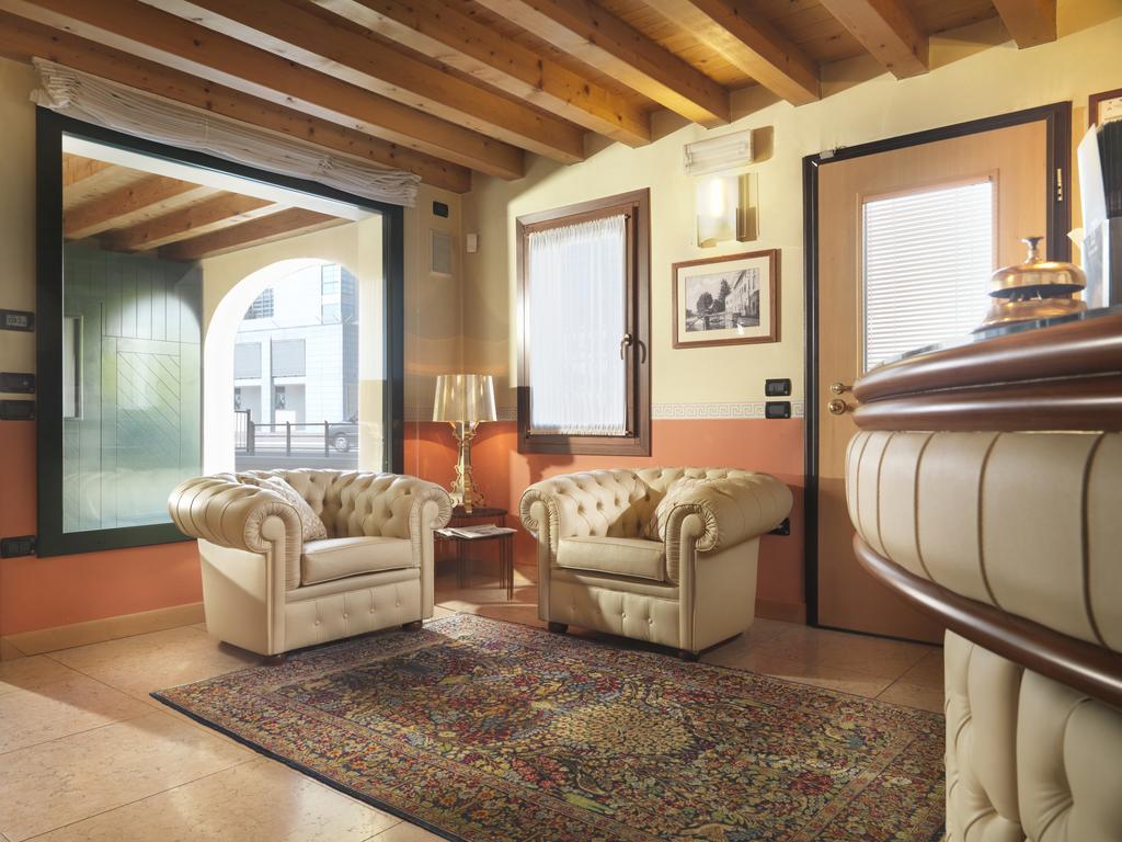 Hotel & Residence Roma Camposampiero Luaran gambar